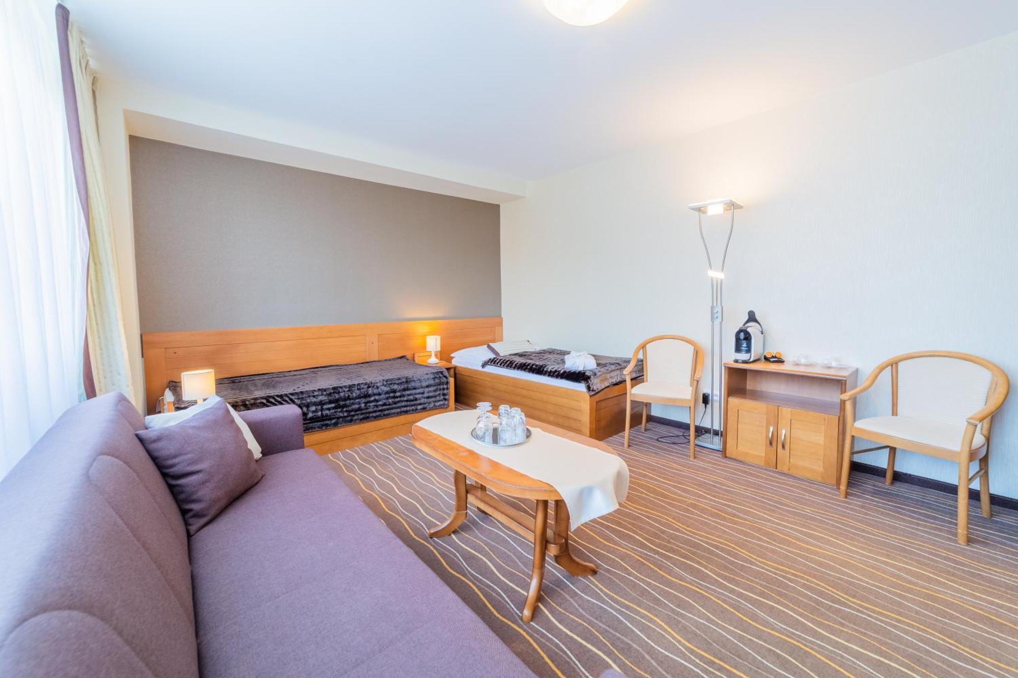 Kontakt Wellness Hotel Tatranská Lomnica Εξωτερικό φωτογραφία