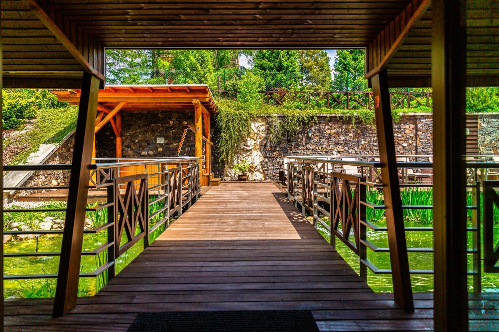 Kontakt Wellness Hotel Tatranská Lomnica Εξωτερικό φωτογραφία
