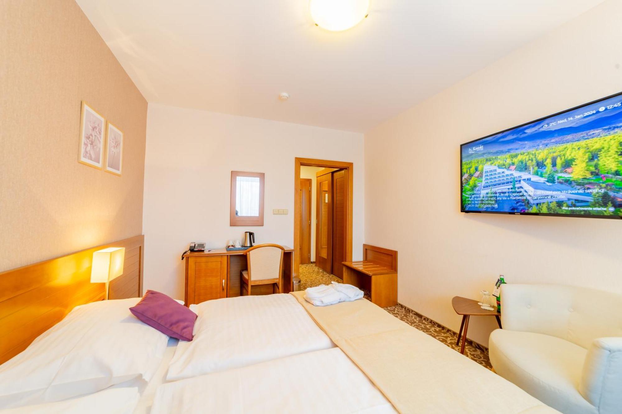 Kontakt Wellness Hotel Tatranská Lomnica Εξωτερικό φωτογραφία
