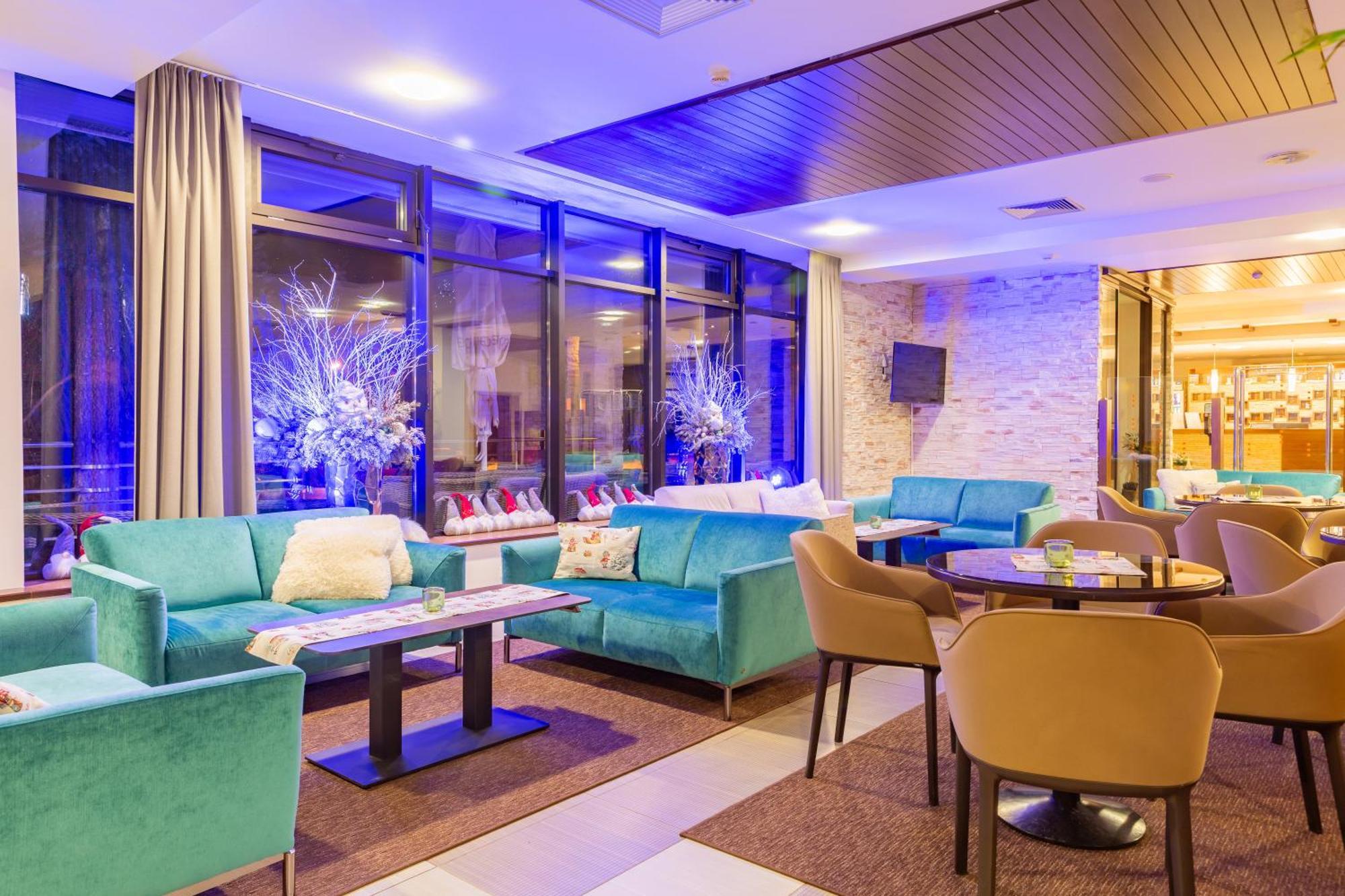Kontakt Wellness Hotel Tatranská Lomnica Εξωτερικό φωτογραφία
